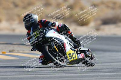 media/Jan-10-2025-CVMA Friday Practice (Fri) [[489e0da257]]/Group 4 and Trackday/Session 4 (Turn 16)/